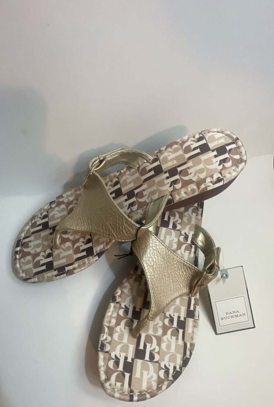 Large 9/ 10 Dana Buchman Logo Print Wedge Thong Sandals Gold Size 9